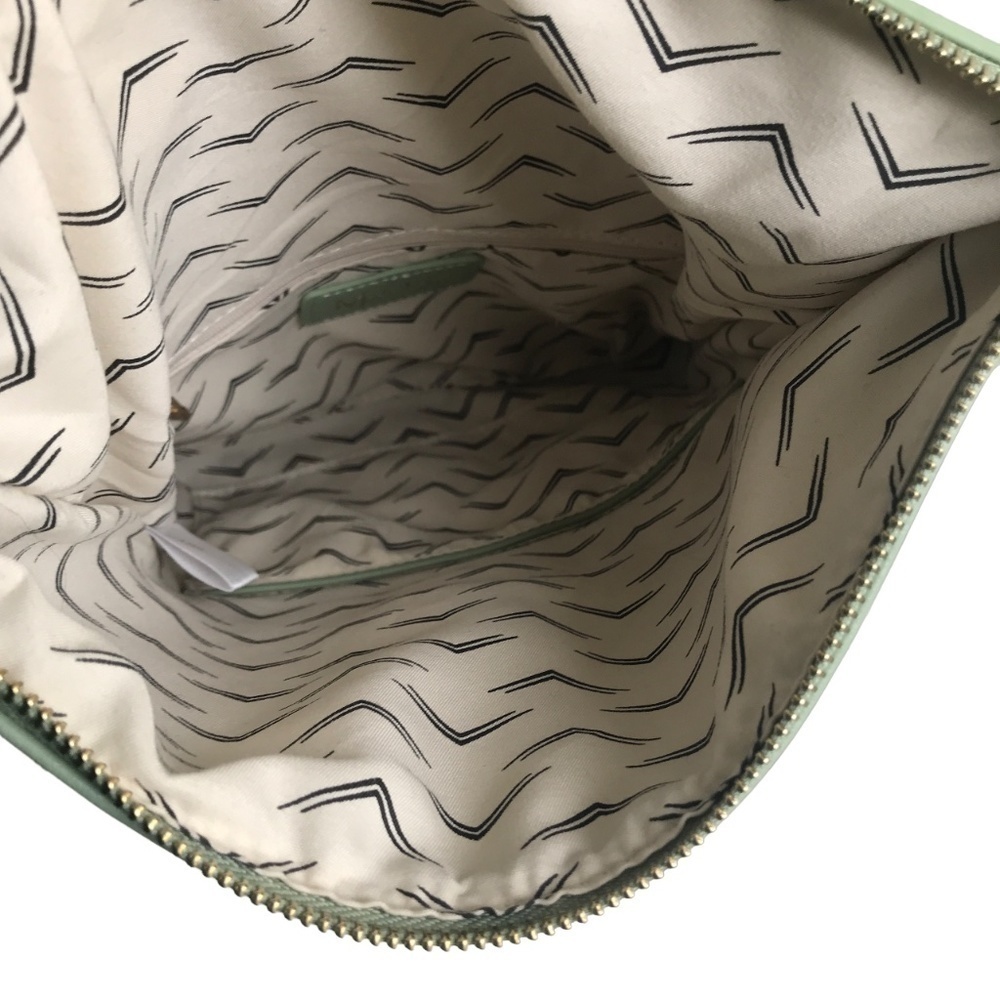 NWT Moda Luxe Marisole Crossbody Clutch + Dust Bag - Picture 12 of 16